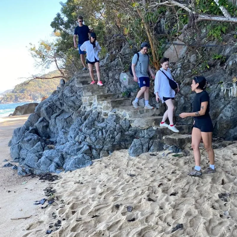 NakaweAdventures-JungleHiking-2